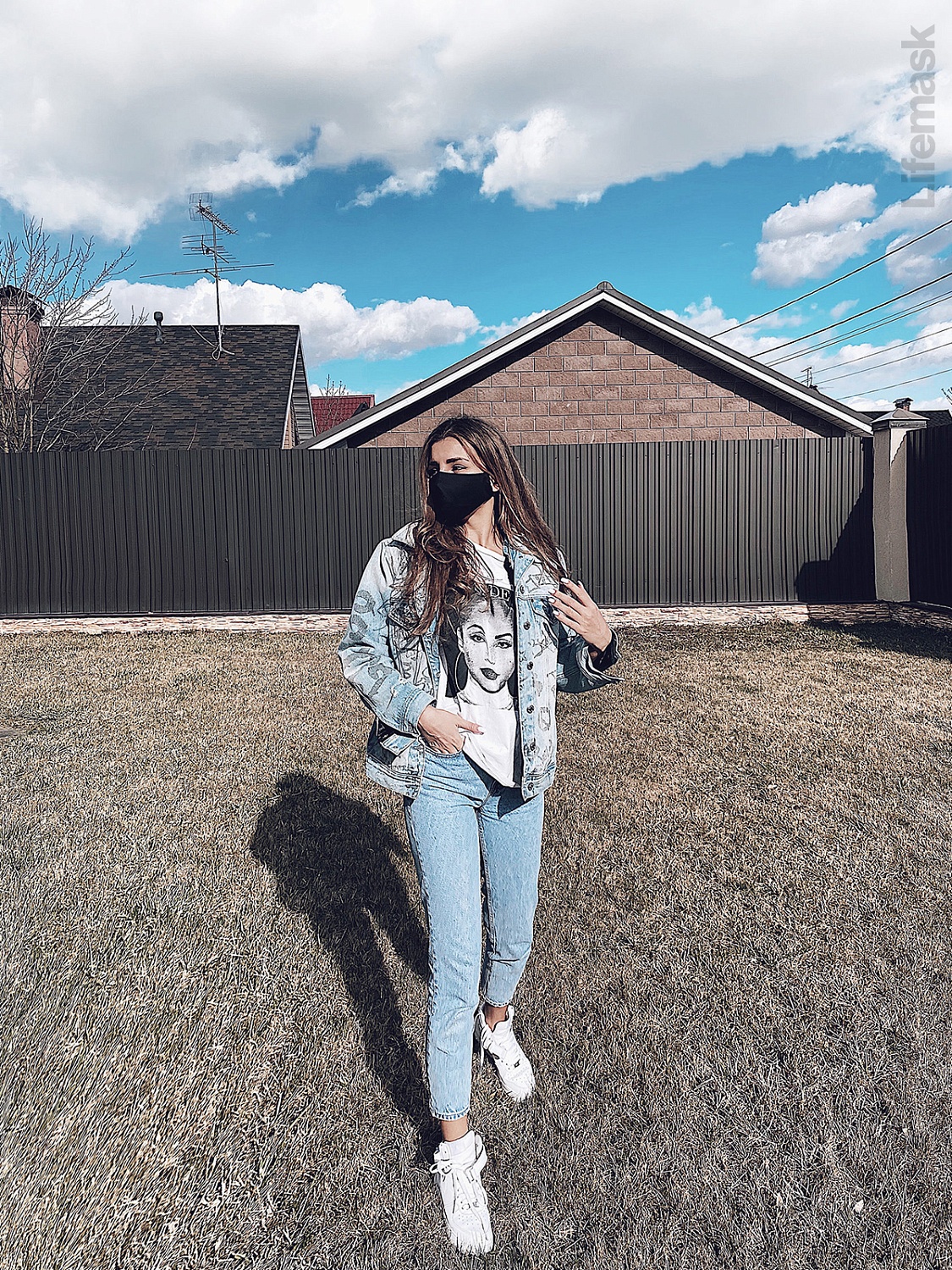 COVID-19: самая продаваемая маска